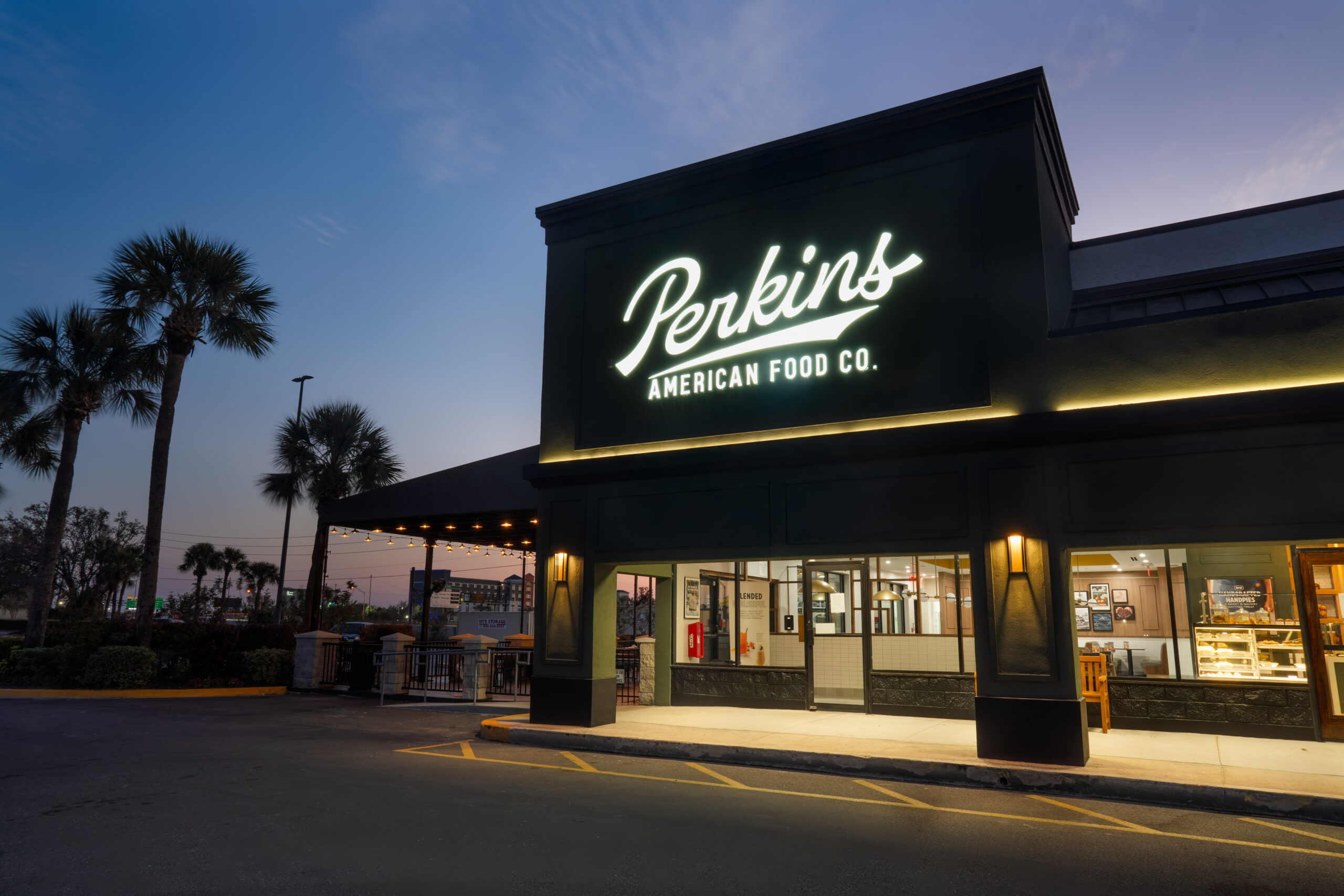 Exterior of a Perkins franchise location.